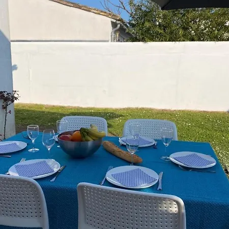 Apartment With Sea View Parking Garden And Access *