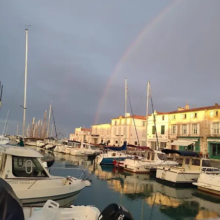 Apartment With Sea View Parking Garden And Access La Flotte