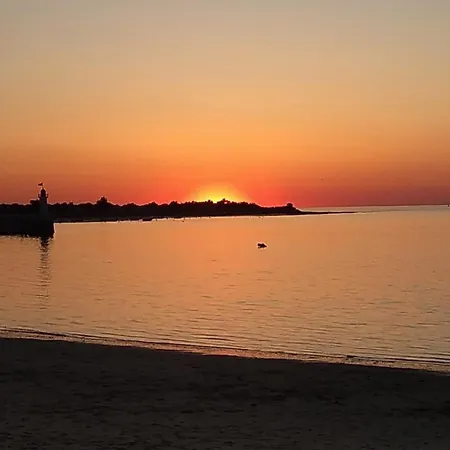 With Sea View Parking Garden And Access *