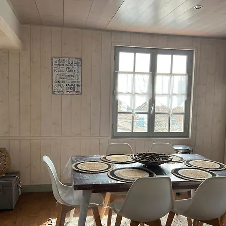 With Sea View Parking Garden And Access * La Flotte